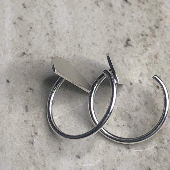 925 Sterling Silver Semi Circle Ear Hugger Earring - Picture 10 of 16